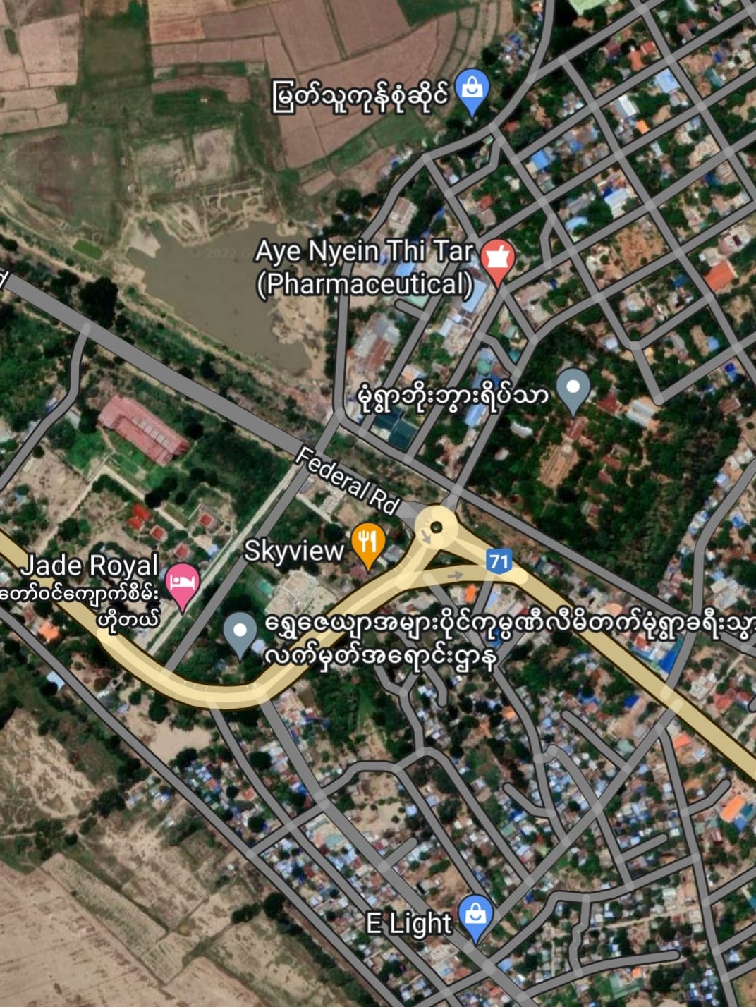 (အသက် ၈ နှစ်အရွယ်မိန်းက​လေးပါ​သောကား ​သေနတ်ဖြင့်အပစ်ခံခဲ့ရ​သော​နေရာ အနီးဝန်ကျင်ကိုGoogle Mapမှ​တွေ့ရစဥ်)