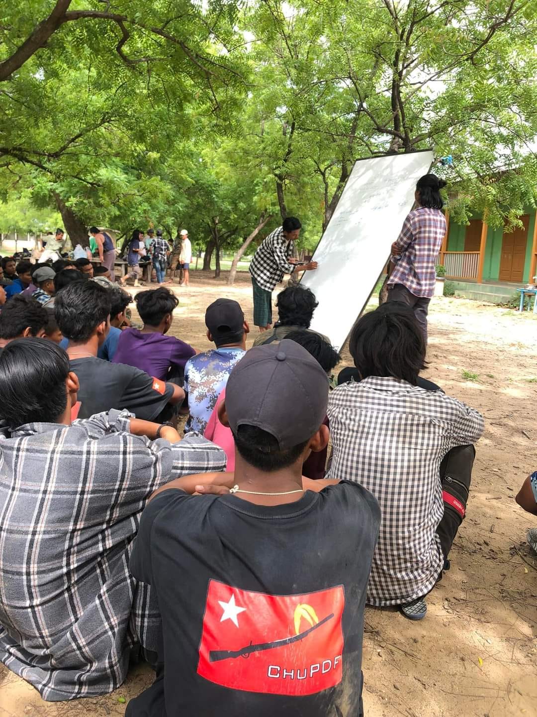 ဓါတ်ပုံ-AMMA