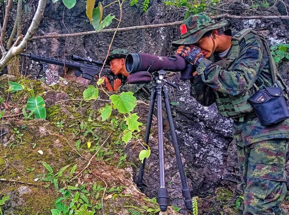 ဖရူဆိုမြို့အတွင်းလှုပ်ရှားနေသည့် စစ်ကောင်စီတပ်သားနှစ်ဦးကို စနိုက်ပါဖြင့် ပစ်ခတ်ရှင်းလင်းခဲ့ကြောင်း အလယ်ပိုင်းတိုင်းစစ်ဌာနချုပ်တပ်ရင်း (၁၁၀၁) ထုတ်ပြန်