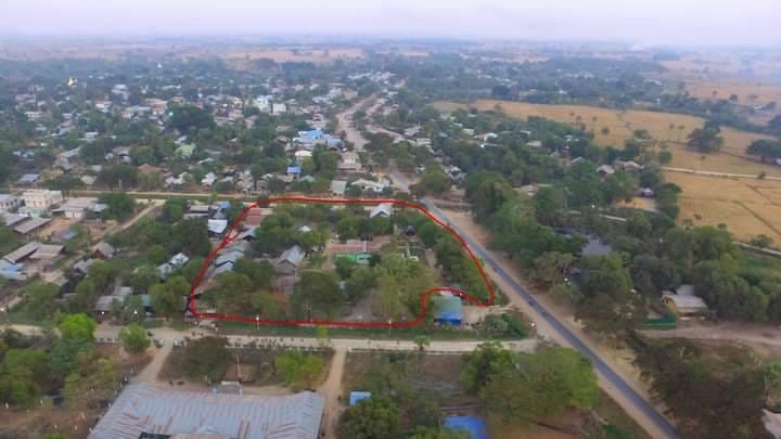 (ဆိပ်ခွန်ရွာ၌ အကြမ်းဖက်စစ်တပ် တပ်စွဲထားသောနေရာအား တွေ့ရစဥ်။ ။ဓါတ်ပုံ-ဒေသခံ)