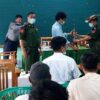 (မန္တလေးတွင်ပျူစောထီးများကို စစ်ကောင်စီကလက်နက်ပေးအပ်နေသည့် မှတ်တမ်း)