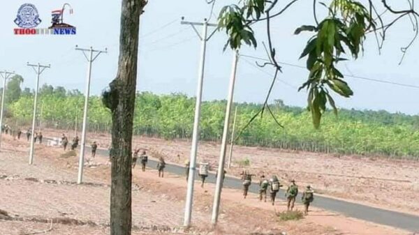 စစ်တပ်စခန်းကို လာပစ်ရင် ရွာထဲကိုပြန်ပစ်မယ်လို့ ခြိမ်းခြောက်တဲ့အကြောင်း KNU ထုတ်ပြန်