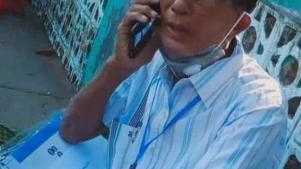 (​နေအိမ်အတွင်းမှာပင်အသတ်ခံခဲ့ရ​သော ဦးဖြိုးသွင်။ ဓါတ်ပုံ-CJ)