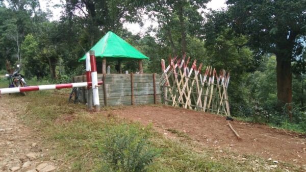 စစ်ကောင်စီ အာဏာသိမ်းပြီးနောက် ဆေးမှု၊ ခိုးဆိုးလုယက်မှုများလာ၍ လုံခြုံရေးဂိတ်များထပ်တိုး ဖွင့်လှစ်လိုက်ကြောင်း TNLAအသိပေး