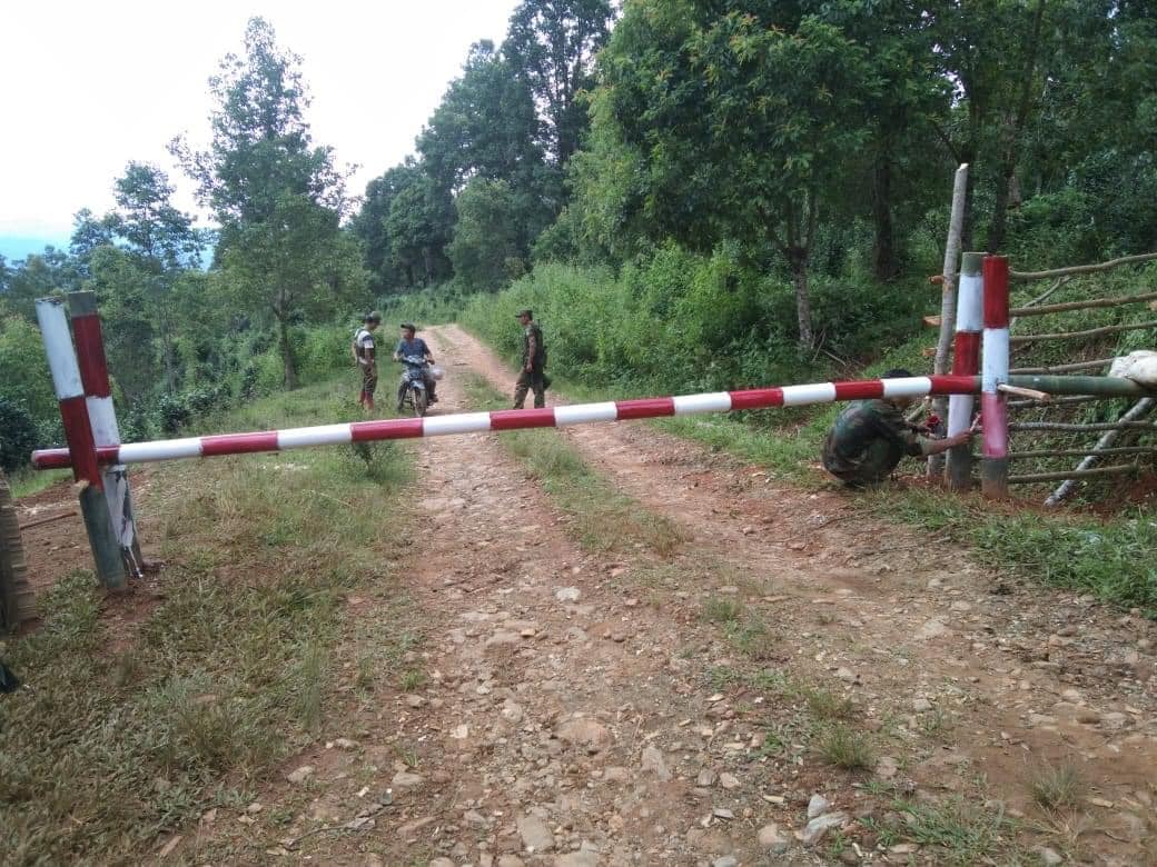 စစ်ကောင်စီ အာဏာသိမ်းပြီးနောက် ဆေးမှု၊ ခိုးဆိုးလုယက်မှုများလာ၍ လုံခြုံရေးဂိတ်များထပ်တိုး ဖွင့်လှစ်လိုက်ကြောင်း TNLAအသိပေး