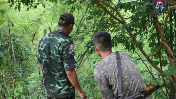 ဓာတ်ပုံ - ကော်ဘရာစစ်ကြောင်း