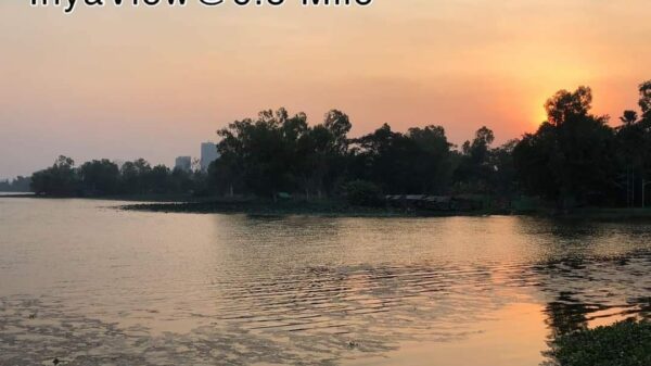 (အာဏာသိမ်း​ခေါင်း​ဆောင်၏ ပြည်လမ်း ၆ မိုင်ခွဲအိမ်ကိုအ​ဝေးမှ​တွေ့ရစဥ်။ ။ဓါတ်ပုံ-EOD)
