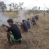 (စစ်ဆင်ရေးတွင်ပါဝင်ခဲ့သည့် ​သပြေညိုပြောက်ကျားတပ်ဖွဲ့ဝင် ရဲဘော်များအား တွေ့ရစဥ်။ ဓာတ်ပုံ - သပြေညို)