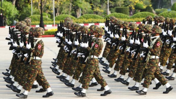 (၂၀၂၂ ခုနှစ် မတ် ၂၇ တွင်အာဏာသိမ်းစစ်​ကောင်စီပြု၏ စစ်​ရေးပြ အခမ်းအနားကို​တွေ့ရစဥ်။ ။ဓါတ်ပုံ-File Photo)