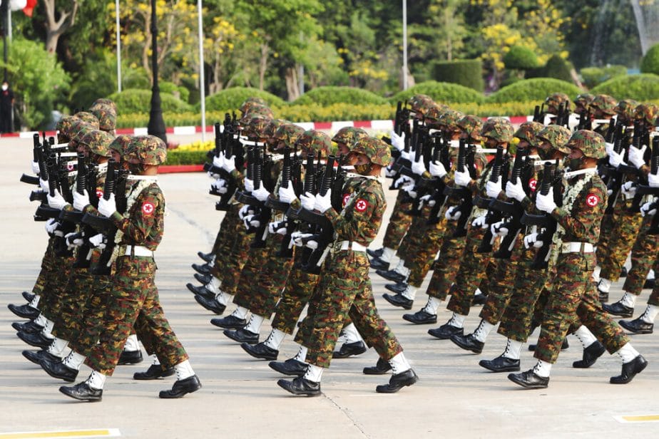 (၂၀၂၂ ခုနှစ် မတ် ၂၇ တွင်အာဏာသိမ်းစစ်​ကောင်စီပြု၏ စစ်​ရေးပြ အခမ်းအနားကို​တွေ့ရစဥ်။ ။ဓါတ်ပုံ-File Photo)