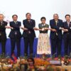 အာဆီယံနိုင်ငံခြားရေးဝန်ကြီးများအား တွေ့ရစဉ်၊ ဓာတ်ပုံ . Saifuddin Abdullah/FB