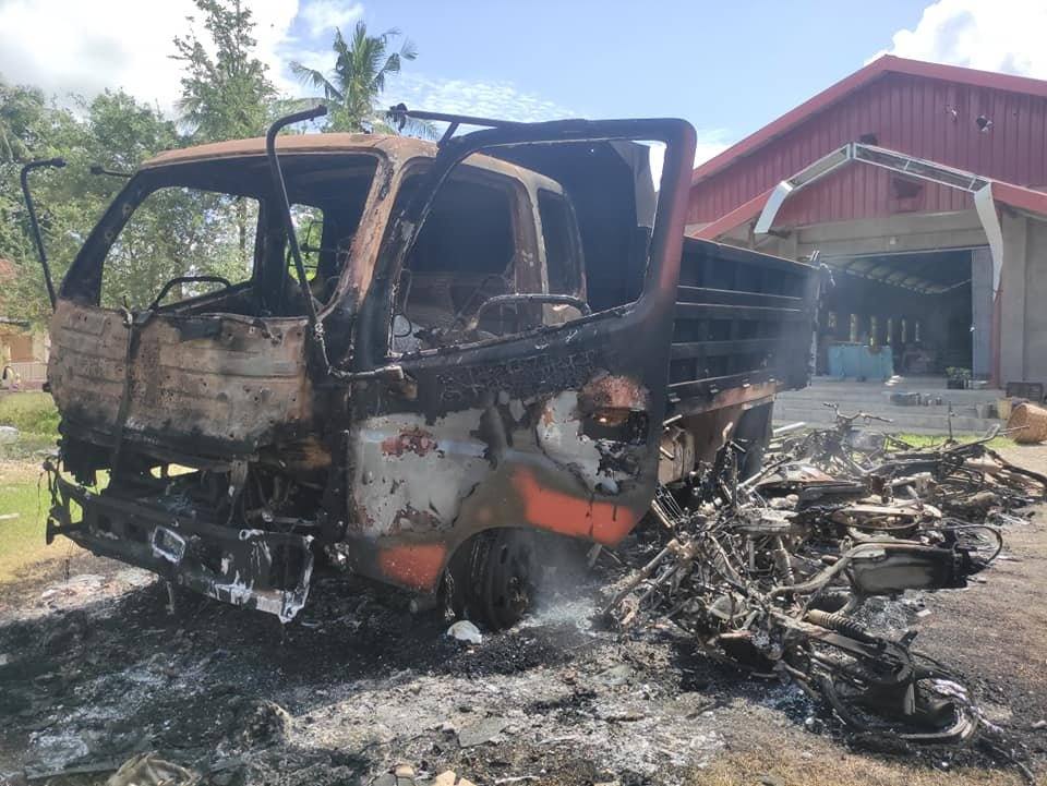 ယင်းမာပင်မြို့နယ် ရင်ပေါင်တိုင်ရွာကို စစ်ကောင်စီတပ် ဝင်ရောက်စီးနင်း ဖျက်ဆီးပြီးနောက် တွေ့ရစဥ်၊ ဓာတ်ပုံ – မြောက်ယမားတပ်ဖွဲ့