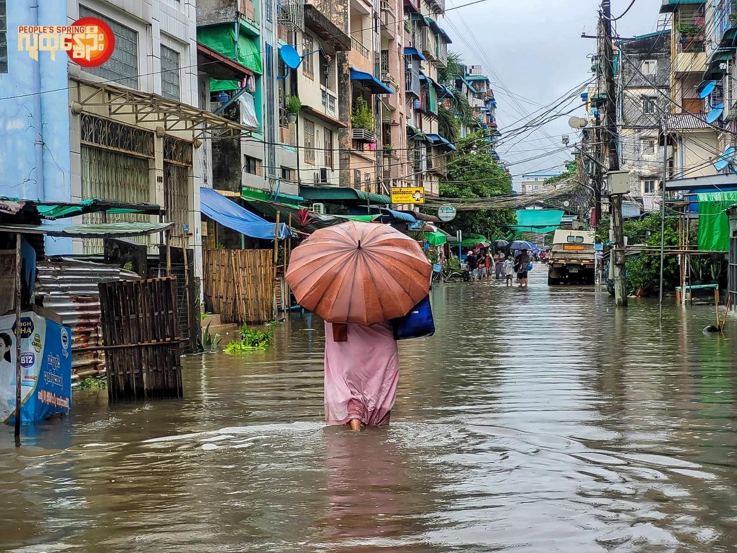 နေရာအတော်များများရေကျသွားပေမယ့် သမိုင်းကလမ်းတွေမှာ ရေတင်နေဆဲ