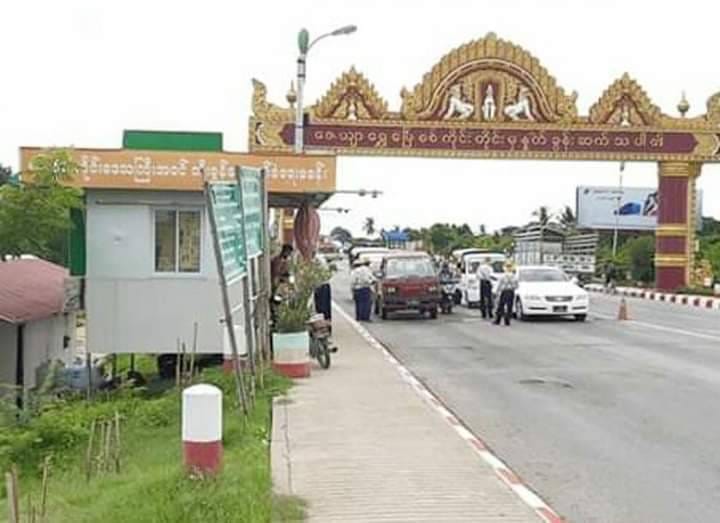 ရတနာပုံတံတားအဆင်း စစ်ကိုင်းဘက်ခြမ်းအား တွေ့ရစဥ်၊ ဓာတ်ပုံ-CJ