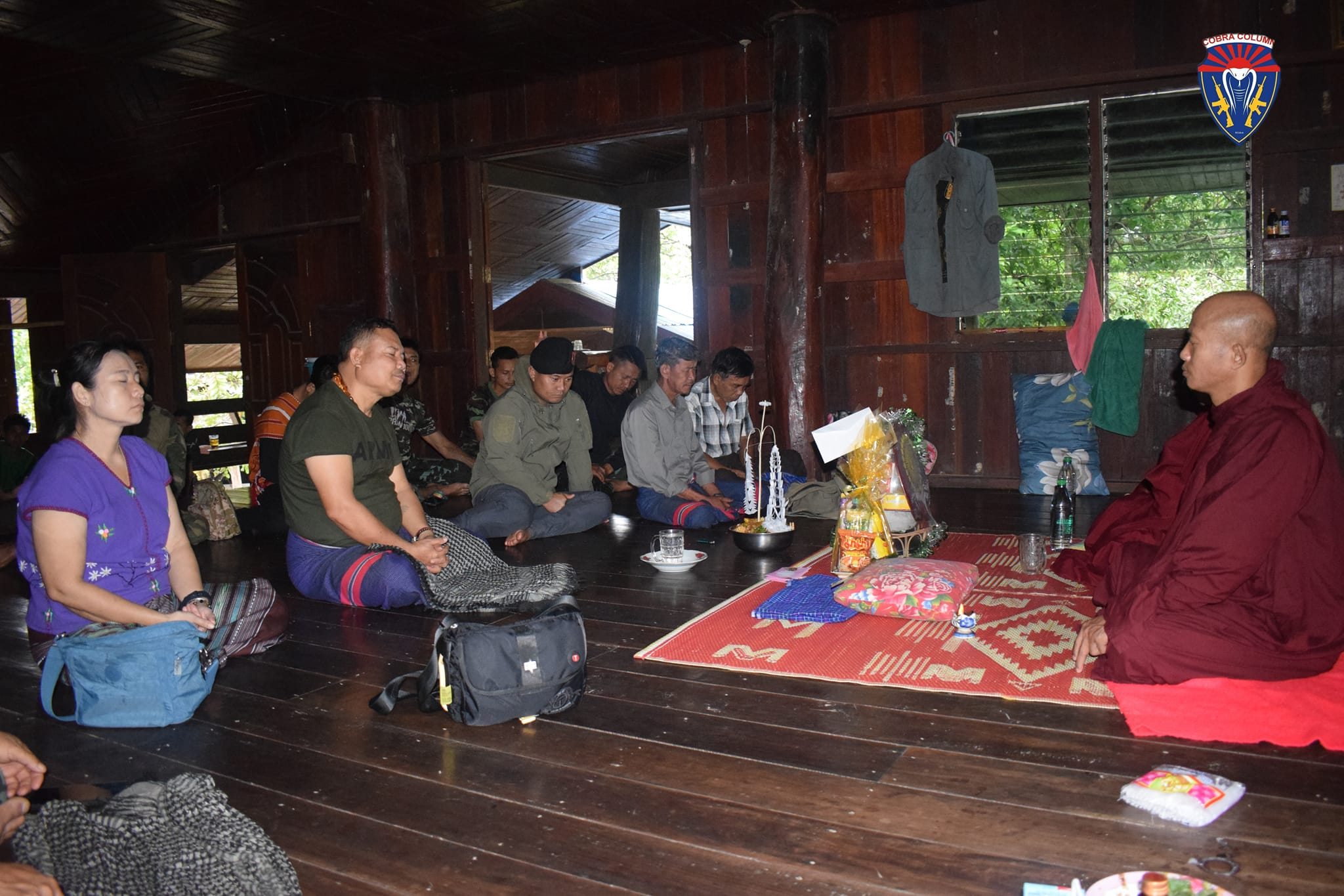 ဓာတ်ပုံ - ကော်ဘရာစစ်ကြောင်း