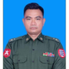 စစ်ဆေးစဥ်ထွက်ပြေး၍ ပစ်ခတ်ခံရပြီးသေဆုံးသွားသော ဒုဗိုလ်မှူးကြီးဆိုသူ၏ ဓာတ်ပုံနှင့် ၎င်းစီးနင်းလာသည်ဟု ယူဆရသည့်ဆိုင်ကယ်အား မြိုင်(ပ.က.ဖ)က ထုတ်ပြန်ထားစဥ်။ ဓာတ်ပုံ-မြိုင် ပ.က.ဖ