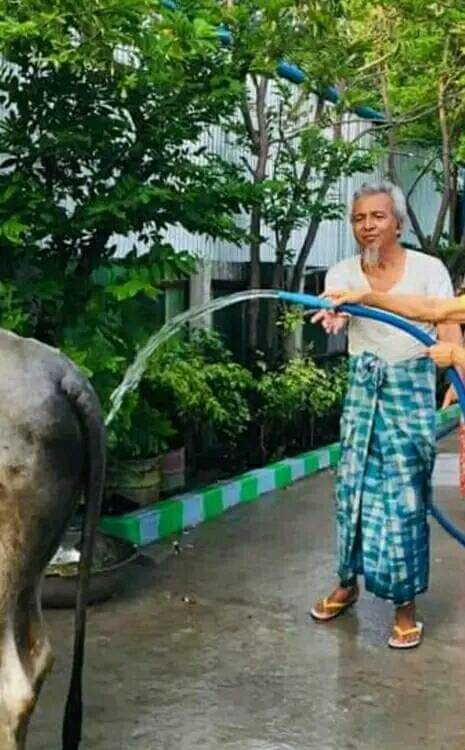 (သတ်ဖြတ်ခံရသည့် သားအဖနှစ်ဦး၊ဓာတ်ပုံ - ကျွန်းလှ တက်ကြွလှုပ်ရှားသူများအဖွဲ့)
