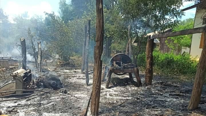 ကနီမြို့နယ်အတွင်း ကျေးရွာ လေးရွာ၌ စစ်ကောင်စီတပ် ဝင်ရောက်မွှေနှောက်ဖျက်ဆီးသွားပြီးနောက် တွေ့ရစဥ်။ ဓာတ်ပုံ-PAN(Kani)