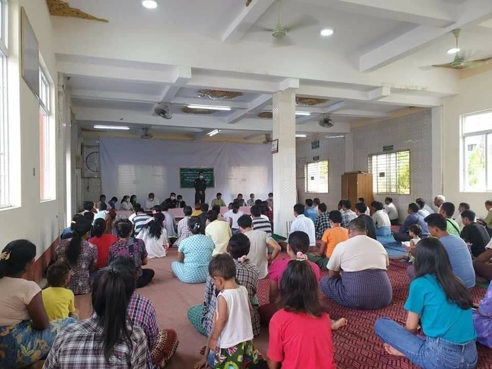 မန္တလေးမှာ လုပ်တဲ့ စစ်ကောင်စီရဲ့တွေ့ဆုံပွဲတစ်ခု(ပုံဟောင်း)