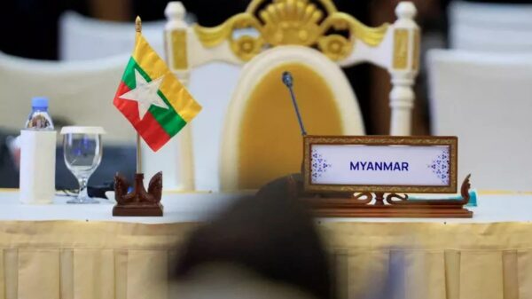 (CFRတွင် ဖော်ပြထားသည့် Joshua Kurlantzick ရေးသားသော ASEAN’s Complete Failure on Myanmar: A Short Overviewကို ဆီလျော်အောင် ဘာသာပြန်ဆိုသည်)