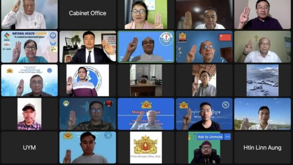 ခုခံစစ် တစ်နှစ်အတွင်း ထိခိုက်နစ်နာခဲ့ရမှုများ သင်ခန်းစာယူပြီး လူထုလိုလားသည့် ပန်းတိုင် အမြန်ရရေး အားတင်းကြိုးစားရမည်ဟု ယာယီသမ္မတပြော