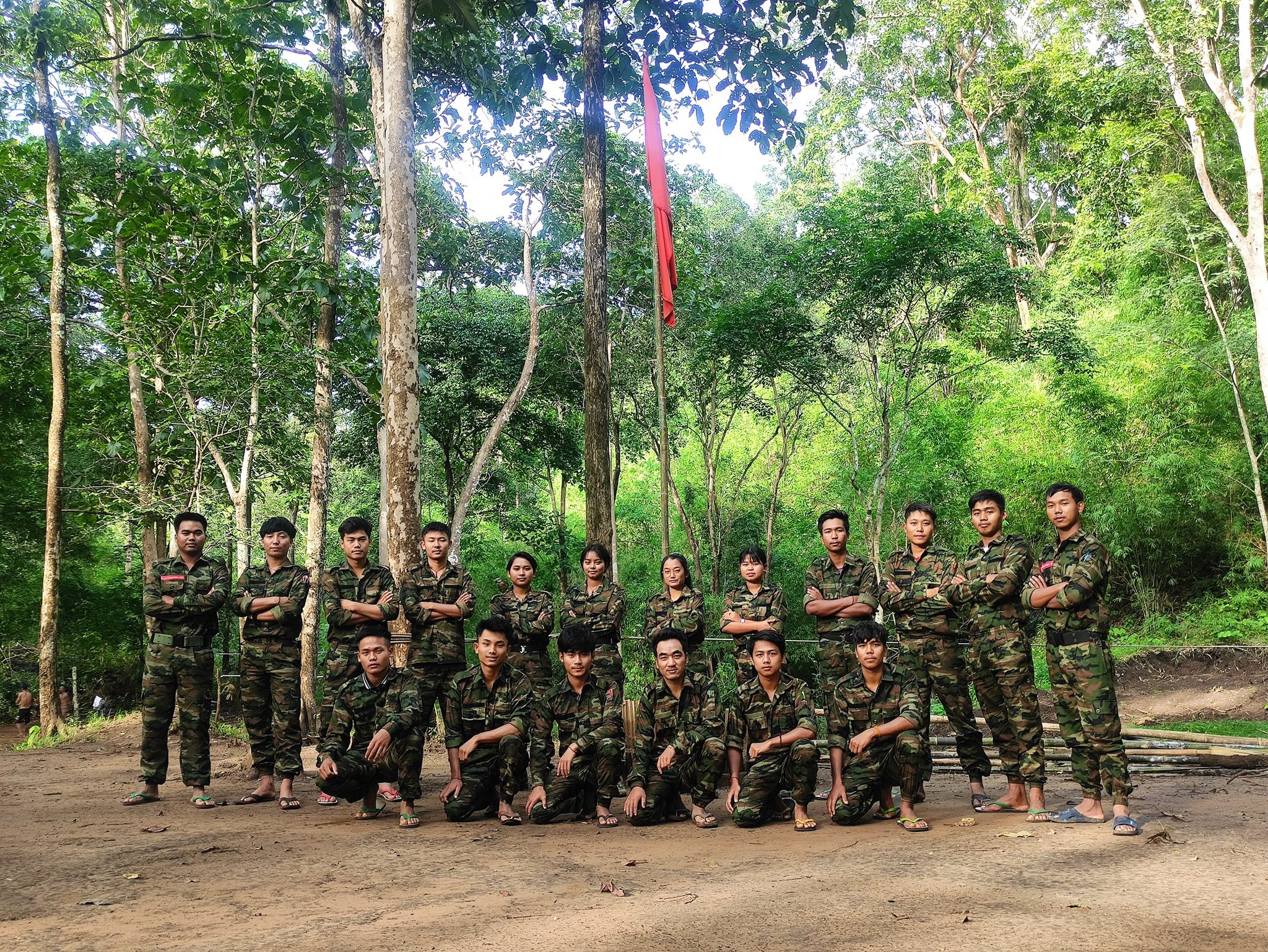 (YRPA) Medical Team ၏ကျန်းမာရေးလှုပ်ရှားမှုများအား တွေ့ရစဥ်၊ People's Defence Force - Htilin