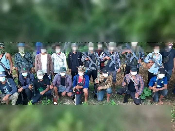 (သွားရောက်တိုက်ခိုက်ခဲ့သည့် Nway Oo Takhon PDFအဖွဲ့ဝင်များအား တွေ့ရစဥ်။ ဓာတ်ပုံ-Nway Oo Takhon PDF)