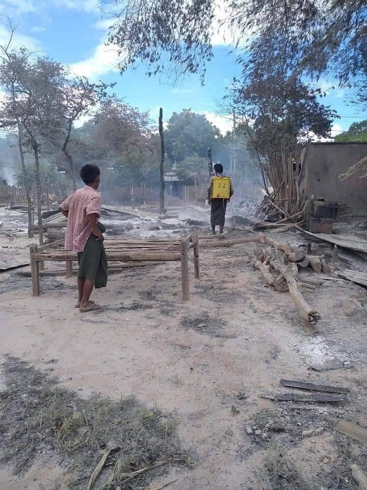 မြိုင်တွင် ကျေးရွာမီးရှို့ဖျက်ဆီးသွားသည့် စစ်ကောင်စီတပ်ကို တပ်ပေါင်းစုပေါင်းတိုက်