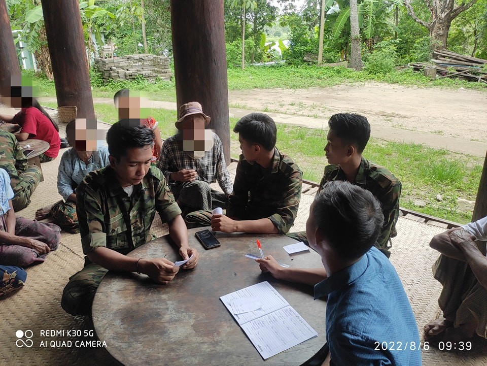 (YRPA) Medical Team ၏ကျန်းမာရေးလှုပ်ရှားမှုများအား တွေ့ရစဥ်၊ People's Defence Force - Htilin