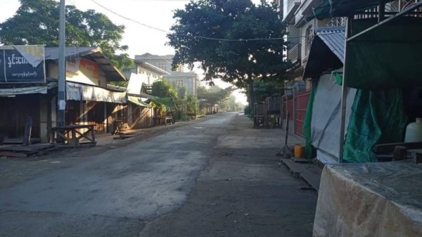 ​(ဒေသခံများ တိမ်းရှောင်နေရသည့် ကိုးတောင်ဘို့ကျေးရွာတစ်နေရာအား တွေ့ရစဥ်၊ဓာတ်ပုံ - CJ)