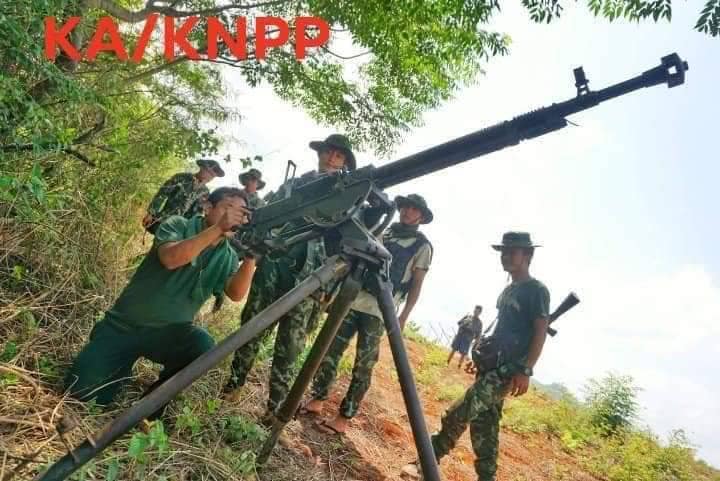 ကရင်နီပြည်တွင် တိုက်ပွဲများ ဆက်လက်ပြင်းထန်နေပြီး နှစ်ဖက်ကျဆုံးမှုများရှိ
