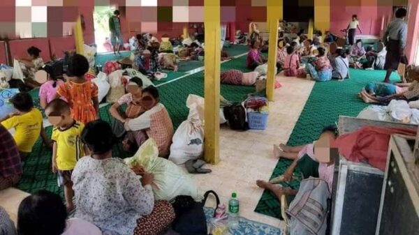 (ရွှေဘိုခရိုင်၊ ဒီပဲယင်းမြို့နယ်အတွင်းရှိ စစ်ကောင်စီတပ်ရန်ကြောင့် ထွက်ပြေးတိမ်းရှောင်နေရသော ပြည်သူများ၊ ဓာတ်ပုံ-ဒီပဲယင်းမြို့နယ် စစ်ရှောင်ထောက်ပံ့ရေးအဖွဲ့)