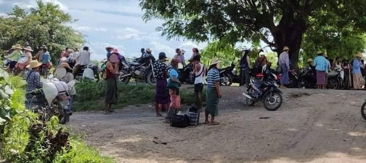 (ထွက်ပြေးတိမ်းရှောင်လာရသည့် ဒီပဲယင်းအရှေ့ခြမ်းကျေးရွာများမှပြည်သူများ၊ဓာတ်ပုံ-Cj)