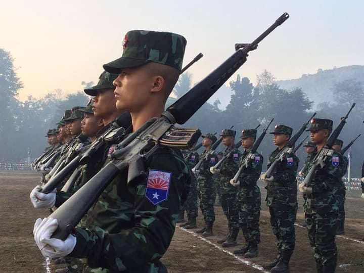 (KNLAတပ်ဖွဲ့ဝင်များ။ ဓါတ်ပုံ-KNU)