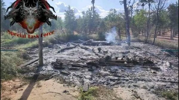 စခန်းမီးရှို့ဖျက်ဆီးခံရပြီးနောက် တွေ့ရစဥ်၊ ဓာတ်ပုံ-Black Dragon