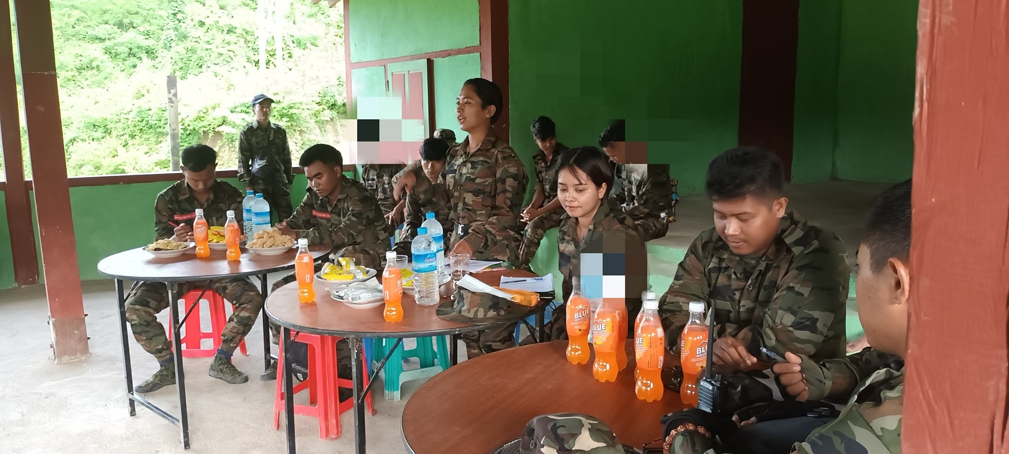(YRPA) Medical Team ၏ကျန်းမာရေးလှုပ်ရှားမှုများအား တွေ့ရစဥ်၊ People's Defence Force - Htilin