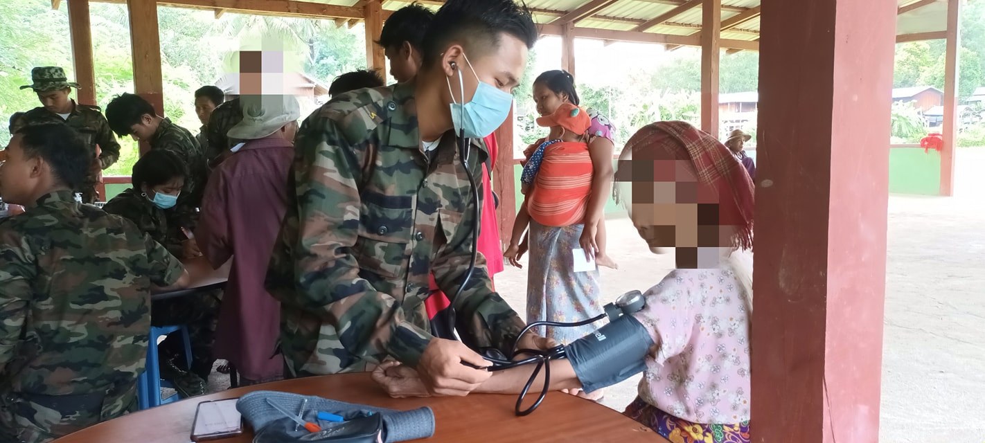 (YRPA) Medical Team ၏ကျန်းမာရေးလှုပ်ရှားမှုများအား တွေ့ရစဥ်၊ People's Defence Force - Htilin