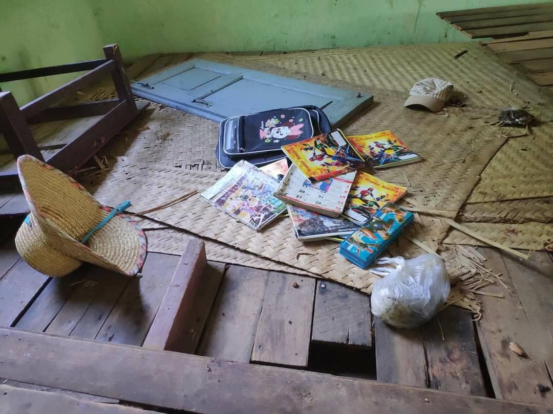 စီးနင်းတိုက်ခိုက်ခံရသည့် ဘုန်းကြီးကျောင်းဝန်းကျင် မြင်ကွင်း၊ဓာတ်ပုံ - ဒီပဲယင်း စစ်ဘေးရှောင်ထောက်ပံ့ရေးကော်မတီ
