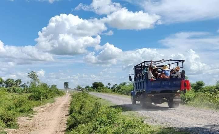 (ထွက်ပြေးတိမ်းရှောင်လာရသည့် ဒီပဲယင်းအရှေ့ခြမ်းကျေးရွာများမှပြည်သူများ၊ဓာတ်ပုံ-Cj)
