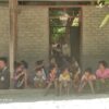 (ထွက်ပြေးတိမ်းရှောင်နေရသည့် ဆိပ်ဖြူနယ်ဒေသခံများအား တွေ့ရစဥ်၊ဓာတ်ပုံ-ဆိပ်ဖြူမြောက်ပိုင်း ပြည်သူ့ကာကွယ်ရေးတပ်ဖွဲ့)