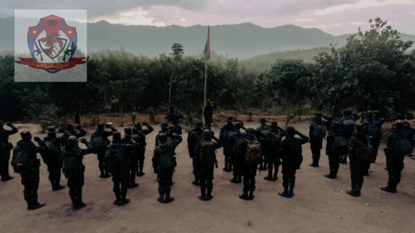 ကြာအင်းဆိပ်ကြီးမှာ တစ်နာရီနီးပါးကြာပစ်ခတ်မှုဖြစ်ပြီး စစ်တပ်ဘက်က ၃ ဦးသေဆုံးခဲ့တယ်လို့ ဆို