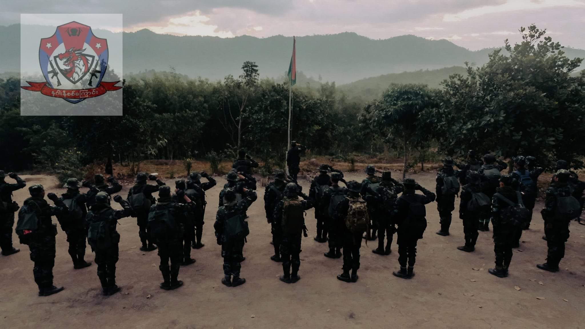 ကြာအင်းဆိပ်ကြီးမှာ တစ်နာရီနီးပါးကြာပစ်ခတ်မှုဖြစ်ပြီး စစ်တပ်ဘက်က ၃ ဦးသေဆုံးခဲ့တယ်လို့ ဆို