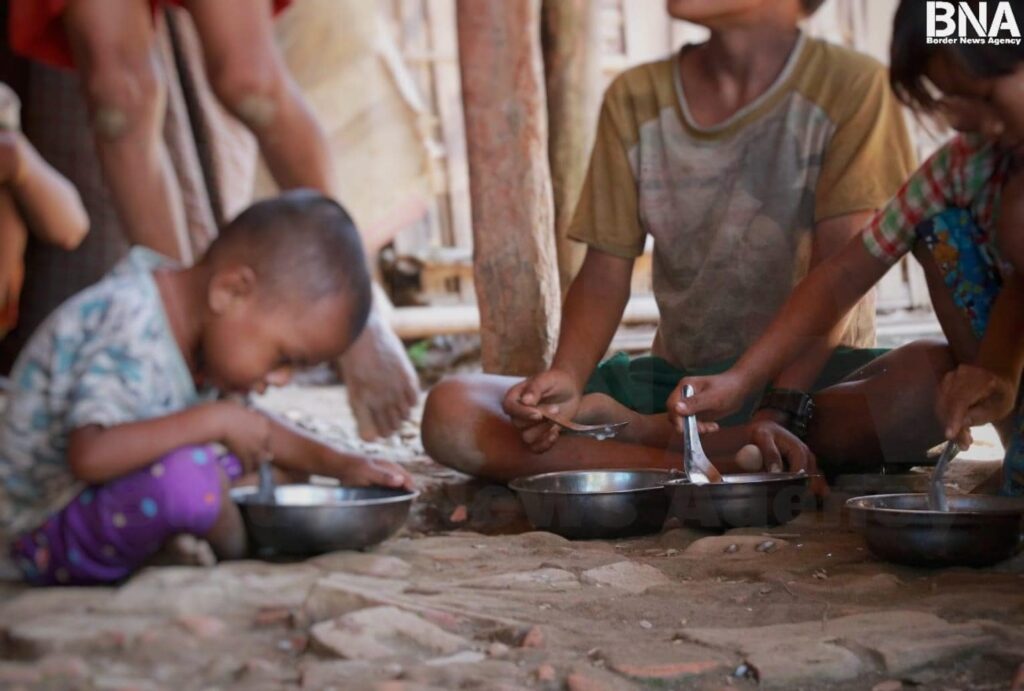 (အစားအစာရှားပါးမှုကြောင့် ဆန်ပြုတ်သောက်နေရသော ကလေးငယ်များအား တွေ့ရစဥ်၊ ဓာတ်ပုံ - BNA)