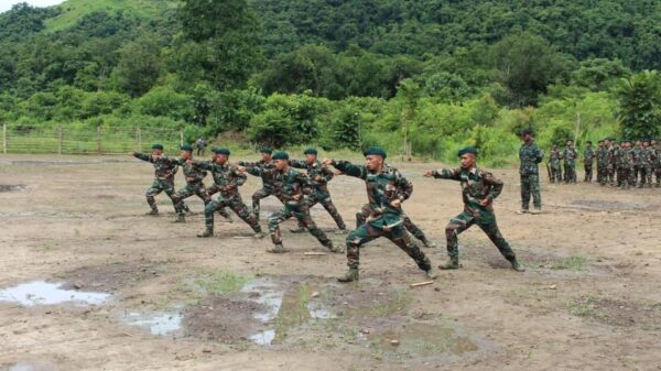 ချင်းအမျိုးသားကာကွယ်ရေးတပ်ဖွဲ့မှ အထူးကွန်မန်ဒိုသမားများ လေ့ကျင့်နေစဉ်၊ ဓာတ်ပုံ - CNDF