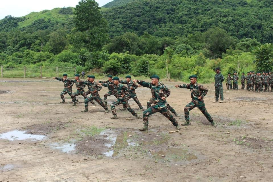 ချင်းအမျိုးသားကာကွယ်ရေးတပ်ဖွဲ့မှ အထူးကွန်မန်ဒိုသမားများ လေ့ကျင့်နေစဉ်၊ ဓာတ်ပုံ - CNDF