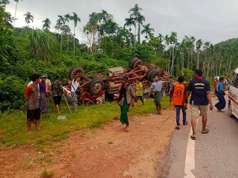 ဓာတ်ပုံ - ပုလဲဖြူ၊ Cj