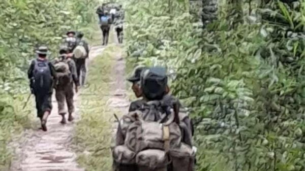 (ပုံစာ - စစ်ကြောင်း(၂)၊နဂါးစစ်သည်မဟာမိတ်တပ်ပေါင်းစု တော်လှန်ရေးရဲဘော်များ နယ်မြေလှုပ်ရှားမှုထွက်ခွာနေစဥ်)