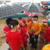 (အမတ်ဦးကျော်ဝင်းဆွေအား တွေ့ရစဉ်)