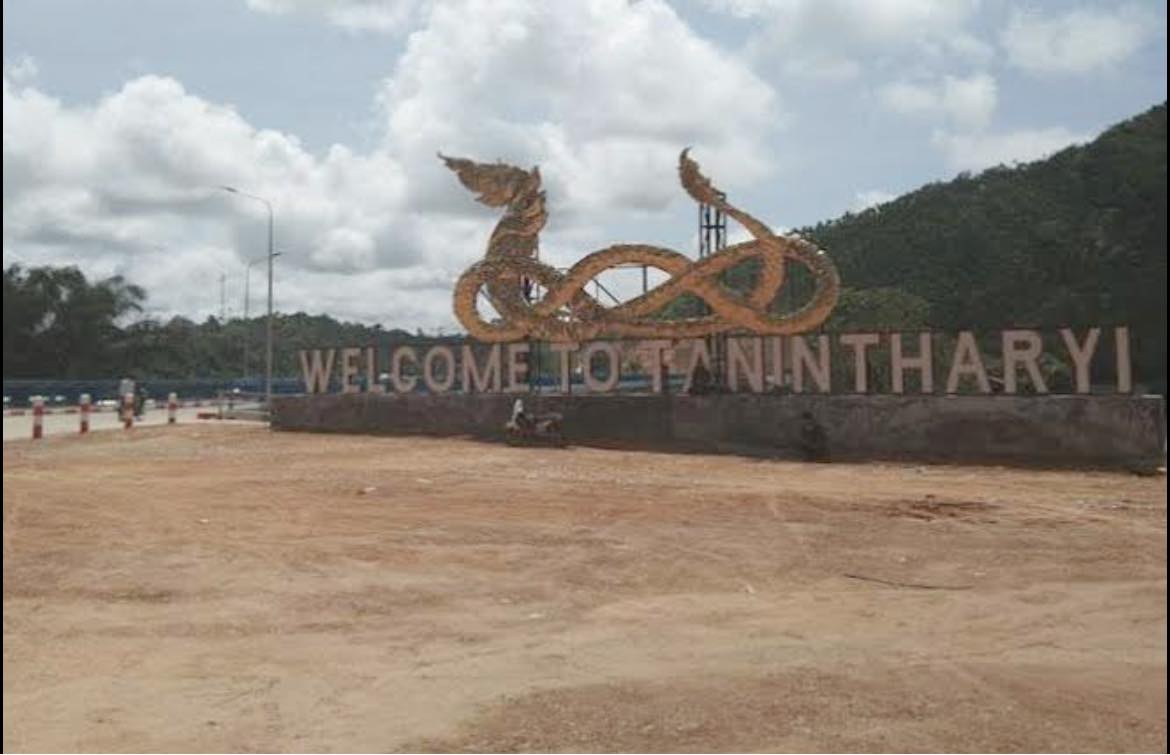 တနင်္သာရီမြို့နယ် ဘန်လောရွာအနီး တပ်စွဲထားသည့် စစ်ကောင်စီတပ်ကို မြိတ်ခရိုင်PDF တိုက်ခိုက်