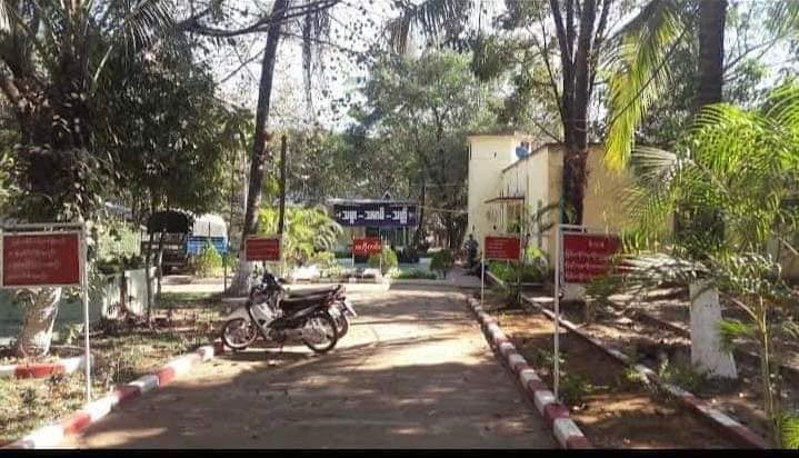 (ကျိုက်ထိုမြို့မ ရဲစခန်းကို​တွေ့ရစဥ်။ဓါတ်ပုံ-KNU)